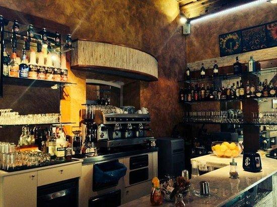 Royal Bar